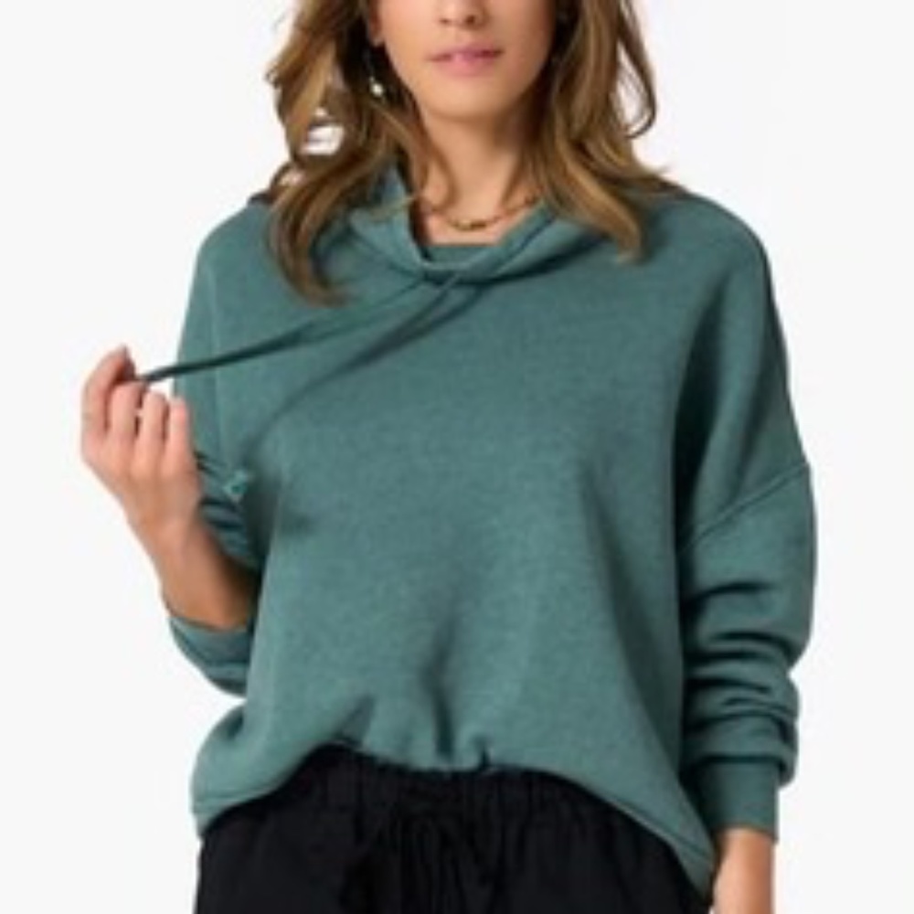 XiRENA Chase sweatshirt NEW with tags Tucson Cactus Szene. small